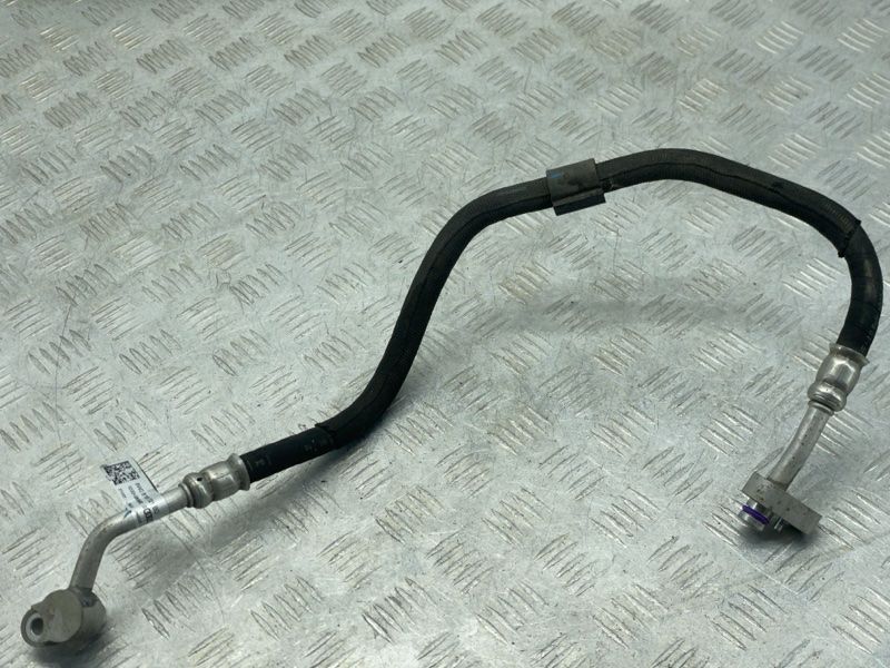 Шланг кондиціонера 8W0816721BD Audi A4