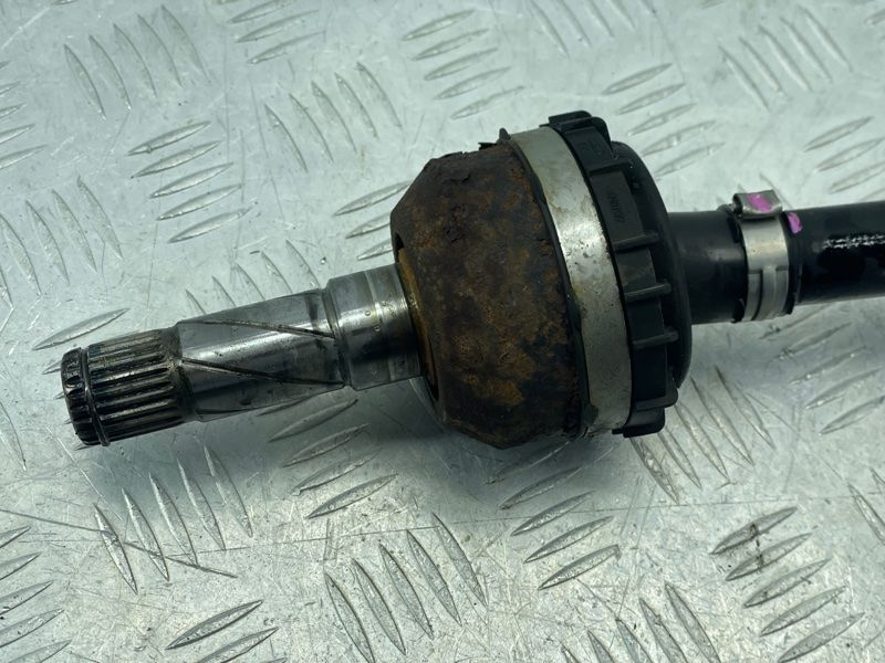 Піввісь 31325816 Volvo XC90