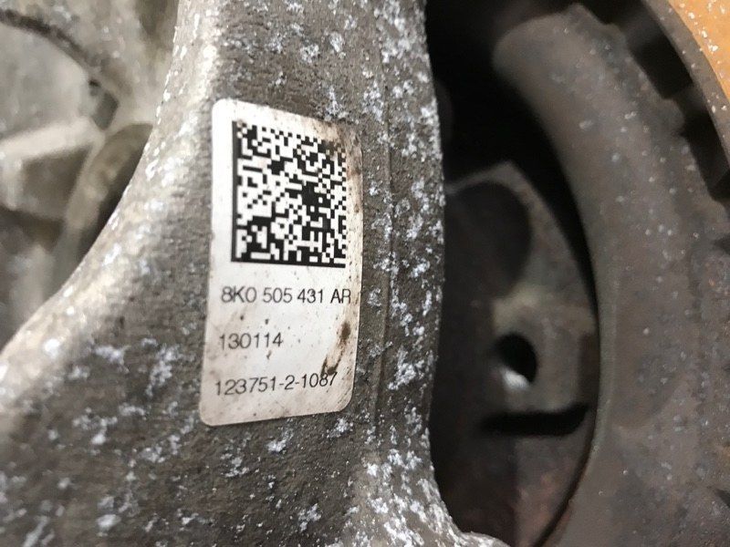 Поворотный кулак / Цапфа с подшипником 8K0505431AR Audi A6