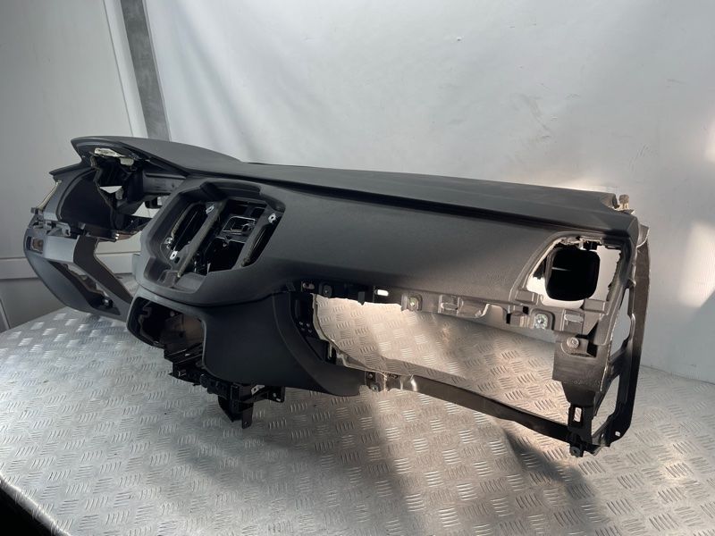 Торпедо з подушкою безпеки 31688112 Volvo XC90