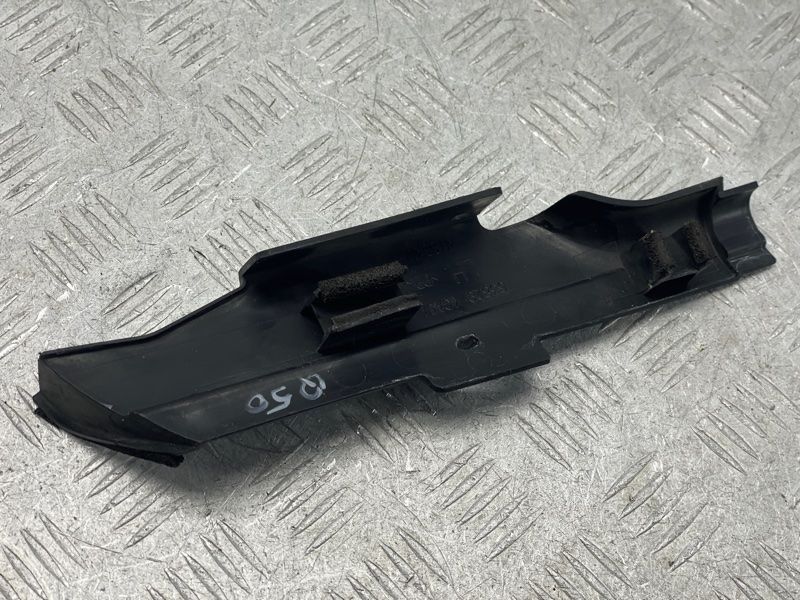 Накладка крила 638294GA0A Infiniti Q50