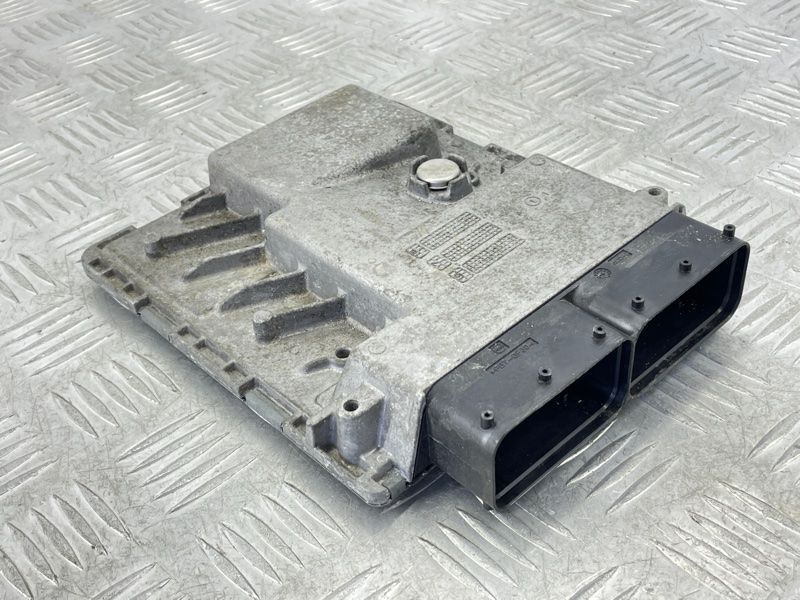 Блок управления двигателем 4M0907551A Audi Q7
