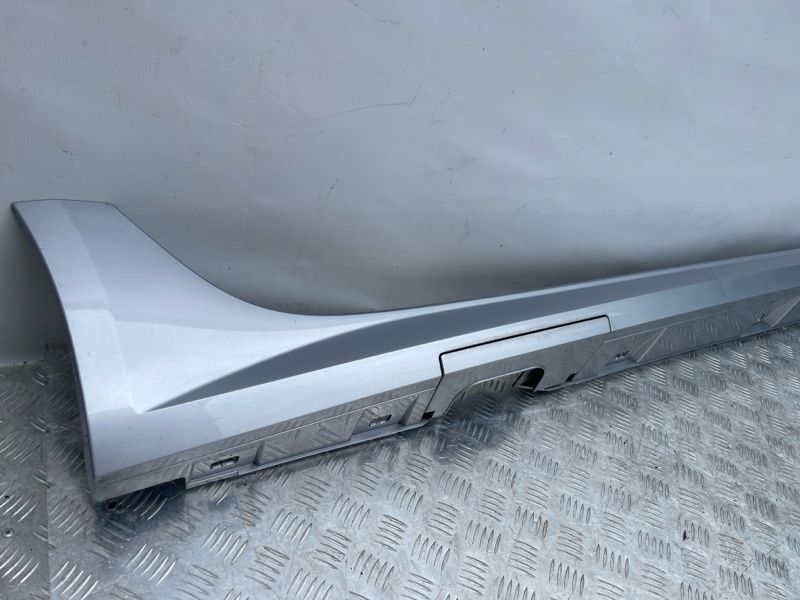 Облицовка порога S-Line правое 4G0853856M Audi A6 Audi A6, Audi S6