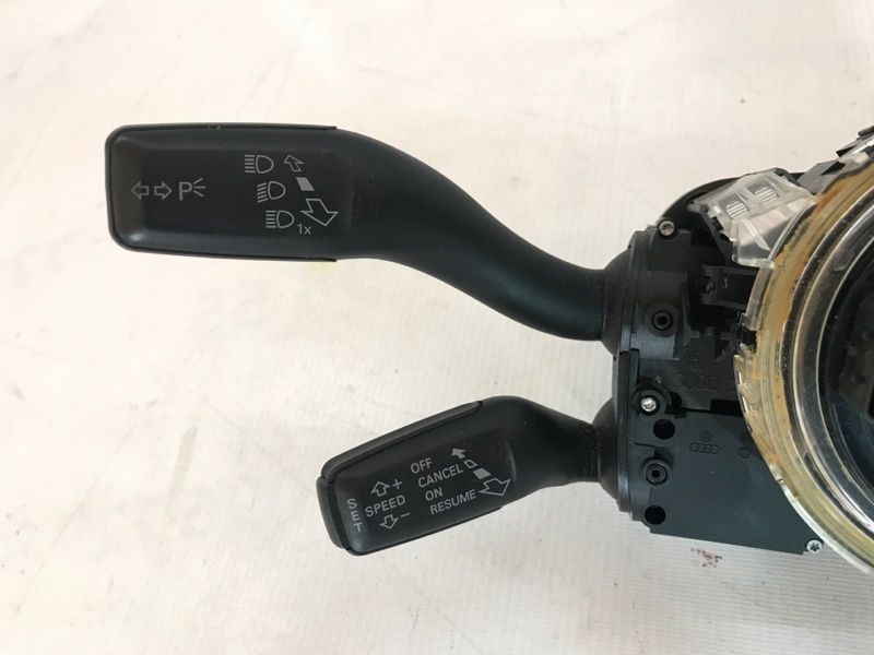 Блок підкермових перемикачів 4F0953549E Audi Q7