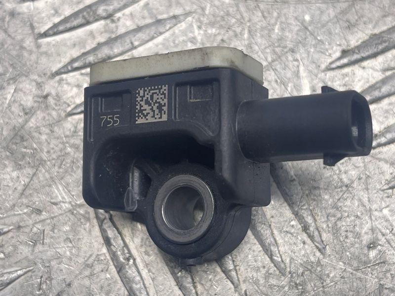 Датчик удара передний 4H0959651A Audi A7 Audi A6, Audi A7, Audi A8, Audi RS7, Audi S6, Audi S7, Audi S8