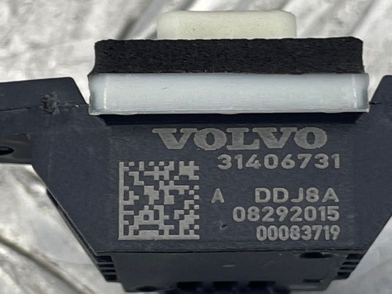 Датчик удару 31406731 Volvo XC90