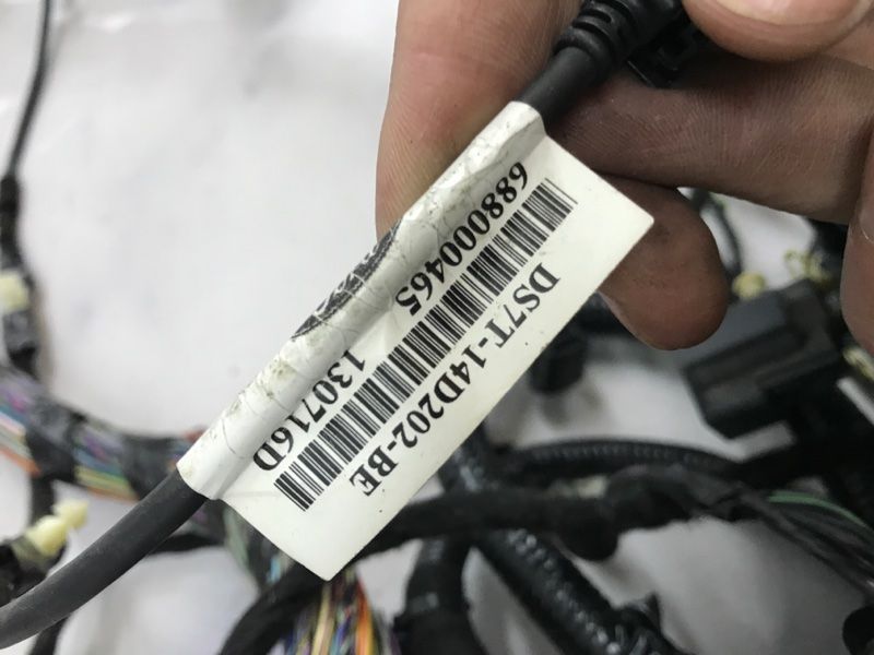 Проводка салону Ford Fusion