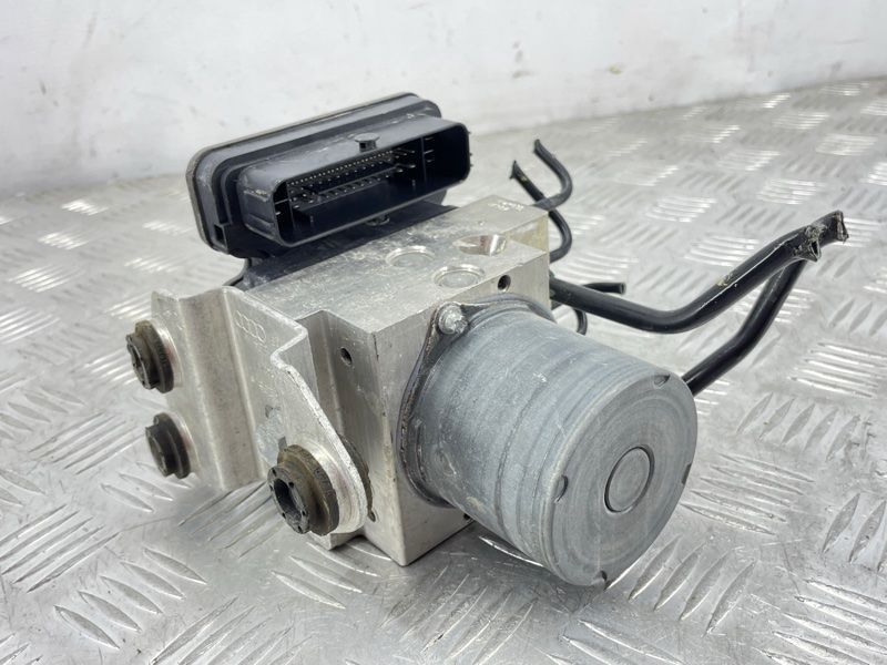 Блок ABS 4M0907379Q Audi Q7