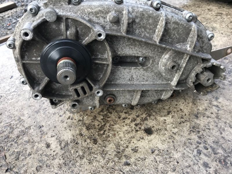 Роздаткова коробка 0BU341010Q Audi Q7