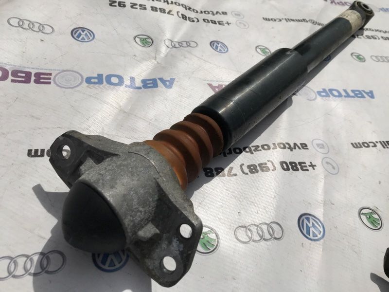 Стійка амортизатора в зборі з пружиною 5N0512011BJ Volkswagen Tiguan