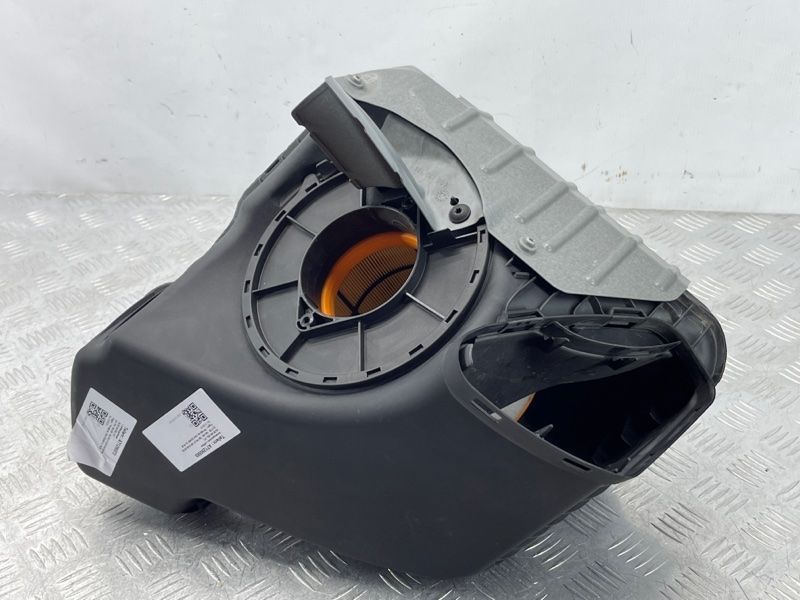 Корпус повітряного фільтра 4G0133838R Audi A6