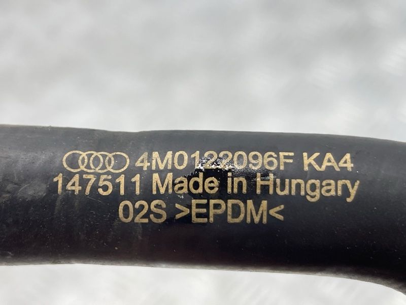 Шланг системы охлаждения 4m0122096f Audi Q7