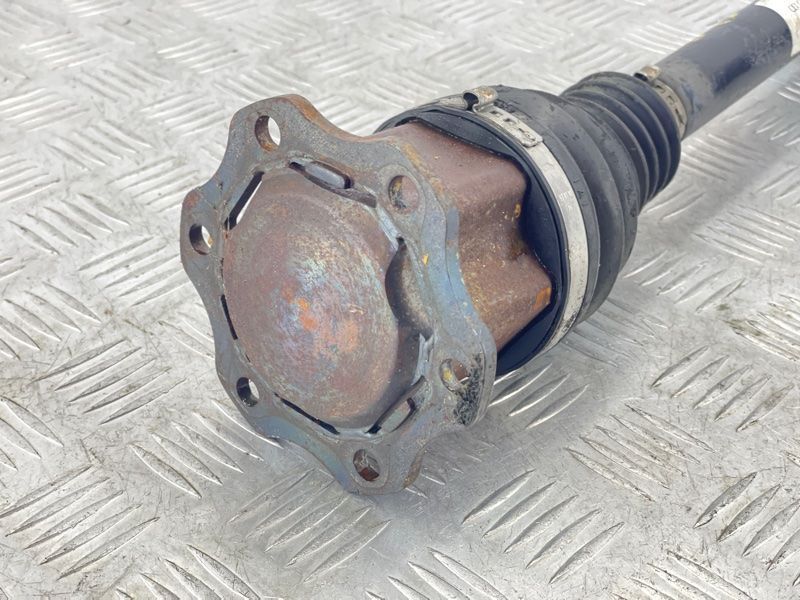 Привідний вал передній 4G0407271F Audi A7 Audi A6, Audi A7, Audi A8, Audi Q5, Audi RS7, Audi S6, Audi S7, Audi S8, Audi SQ5