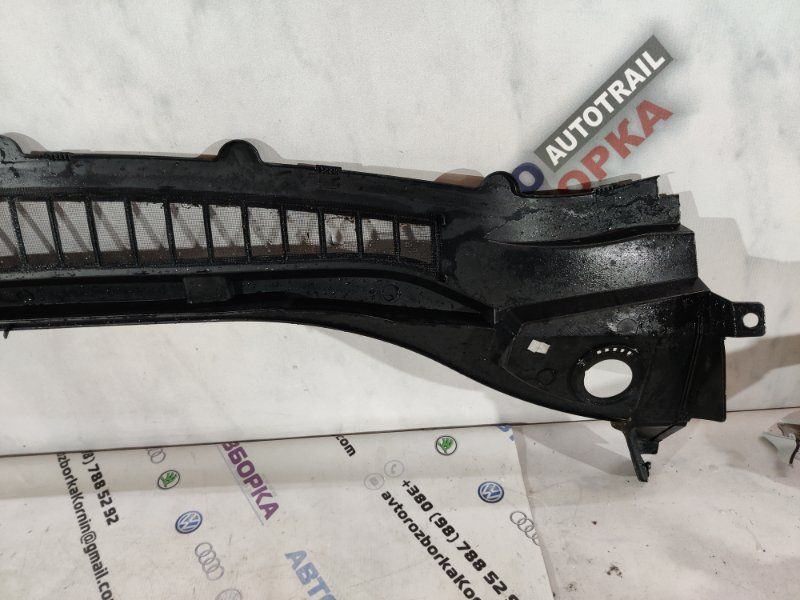 Жабо верхее FT4BR02216BD Ford Edge