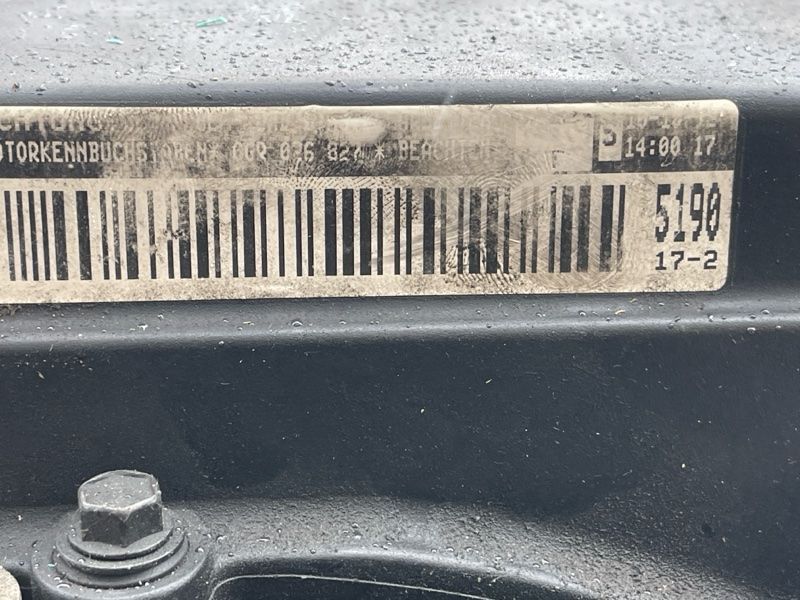 Двигатель 03H100037G Volkswagen Touareg