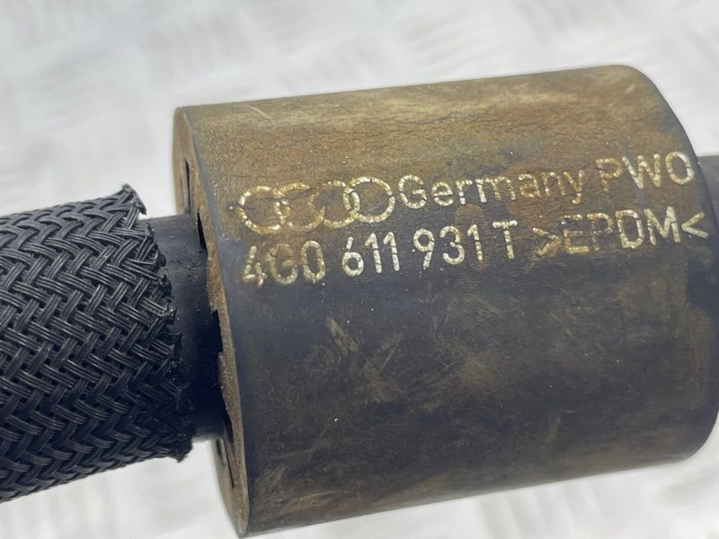 Вакуумный шланг 4G0611931T Audi A6