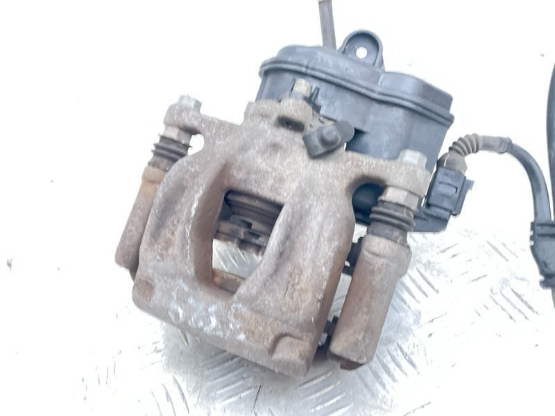 Супорт гальмівний 8W0615403KSL7 Audi A6