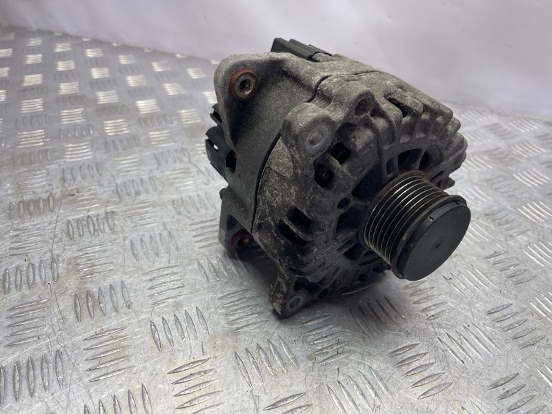 Генератор 03H903023D Volkswagen Touareg