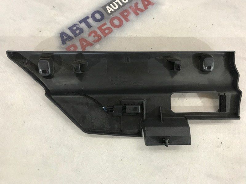 Накладка торпедо 8630198 Volvo XC60