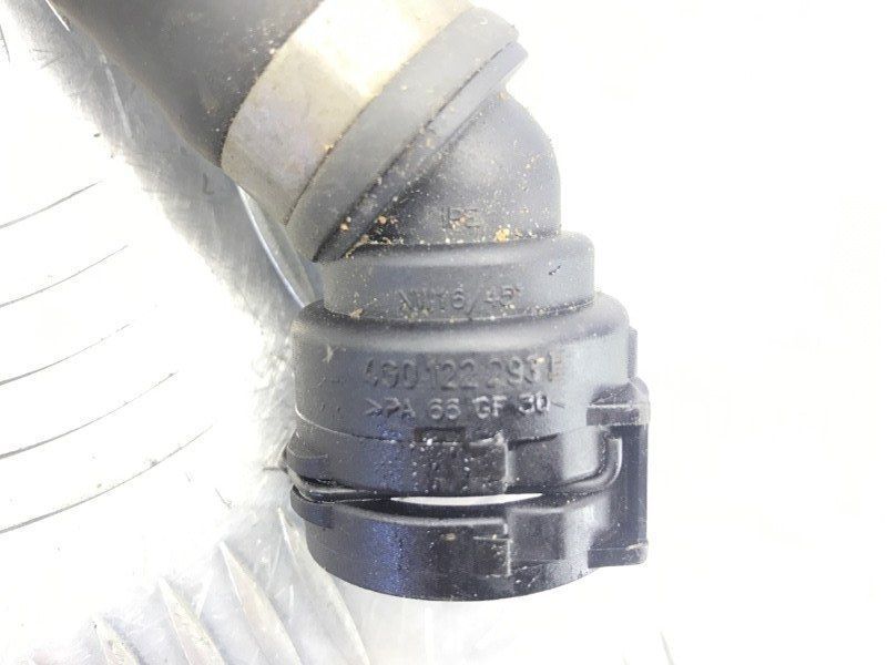 Патрубок системы охлаждения 4H0819378AF Audi A6
