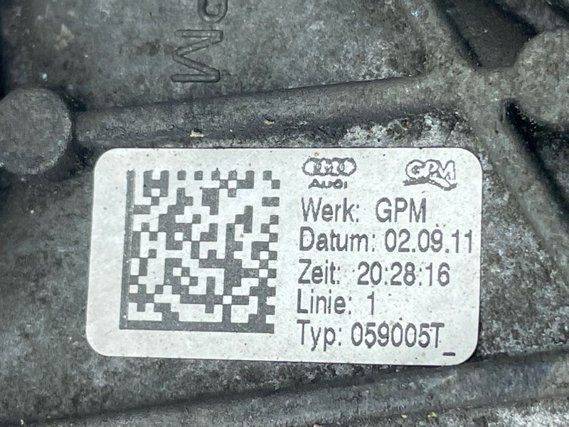 Помпа водяная Volkswagen Touareg