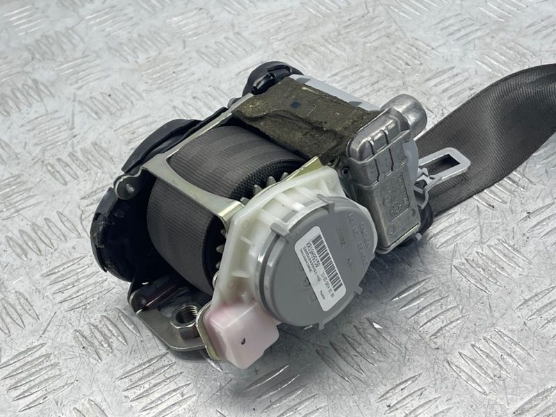 Ремень безопасности 8R1857706MV04 Audi Q5