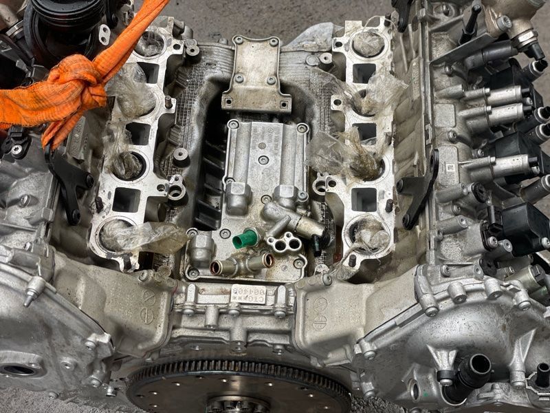 Двигун Audi A8