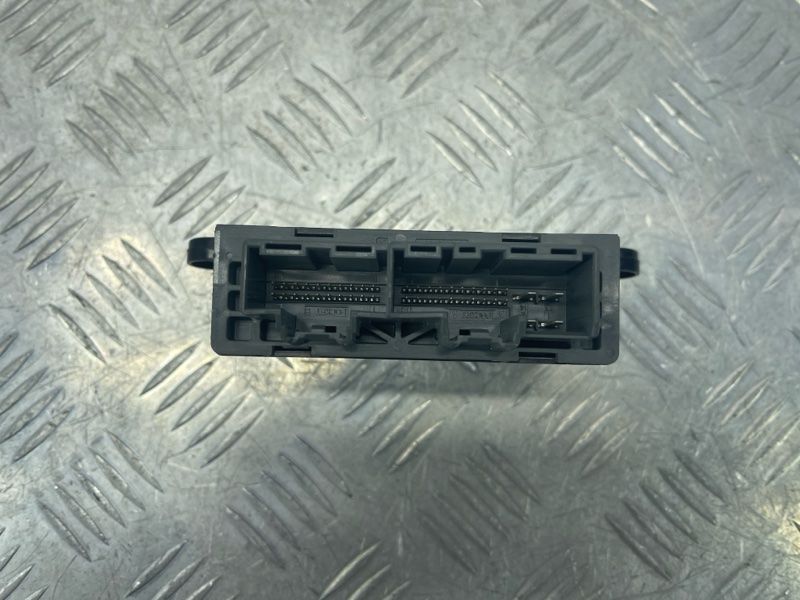 Блок управления двери GR2T14B531AJ Ford Fusion