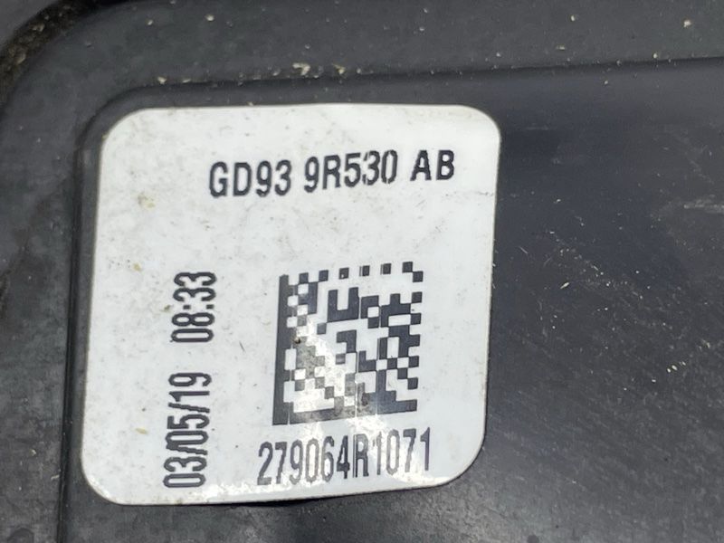 Повітропровід K2G39R530AC Ford Edge