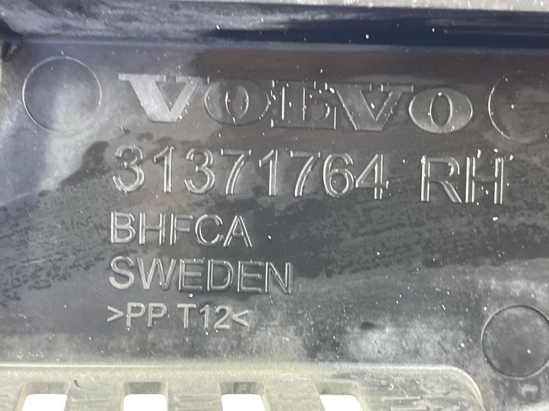 Накладка крила 31371764 Volvo XC90