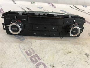 Панель керування клімат-контролем 7P6907040BC Volkswagen Touareg