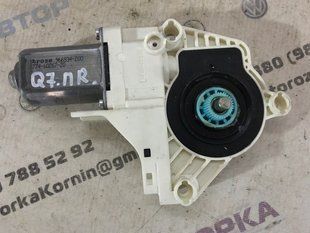 Мотор стеклоподъемника 8K0959802A Audi Q7