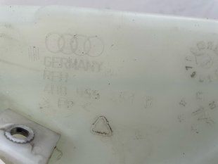 Бачок омывателя стекла 4H0955451B Audi A8