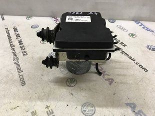 Блок ABS 8K0907379CK Audi A4