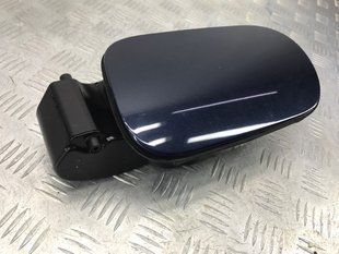 Корпус лючка крышки топливного бака в зборе 7P6809857A Volkswagen Touareg
