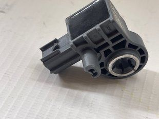 Датчик удара передний 31429672 Volvo XC90 Volvo S90, Volvo V90, Volvo V90 Cross Country, Volvo XC60, Volvo XC90