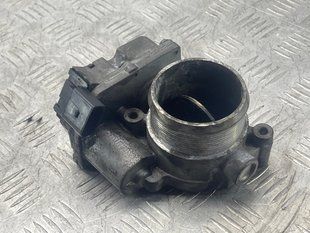 Дроссельная заслонка 4E0145950J Audi Q7