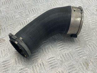 Патрубок інтеркулера 31338545 Volvo XC90
