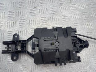 Кронштейн зовнішньої ручки дверей пасажира 31378254 Volvo XC90 Volvo S90, Volvo V90, Volvo V90 Cross Country, Volvo XC60, Volvo XC90