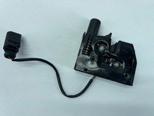 Замок капота 4G0823509C Audi A6