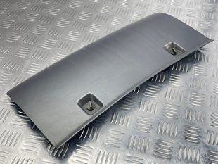 Крышка 4L0807819M Audi Q7