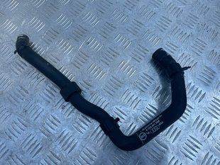 Патрубок системы охлаждения 8R0145923A Audi Q5