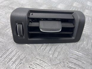 Дефлектор повітропроводу 39842291 Volvo XC90
