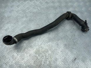 Патрубок 5N0122101G Volkswagen Tiguan