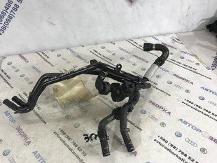 Трубопровід системи охолодження 7P6121070AJ Volkswagen Touareg
