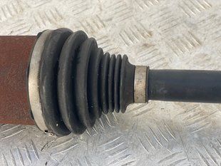 Піввісь 31325854 Volvo XC90