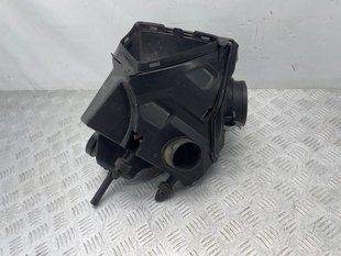 Корпус воздушного фильтра 8K0133837Q Audi Q5