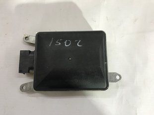 Датчик слепой зоны / Блок управления ассистента смены полосы движения 8U0907566F Audi Q3