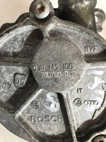 Вакуумный насос 03H145100C Audi Q7