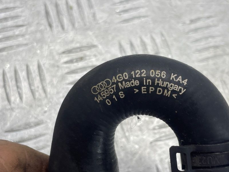Патрубок 4G0122056 Audi A6